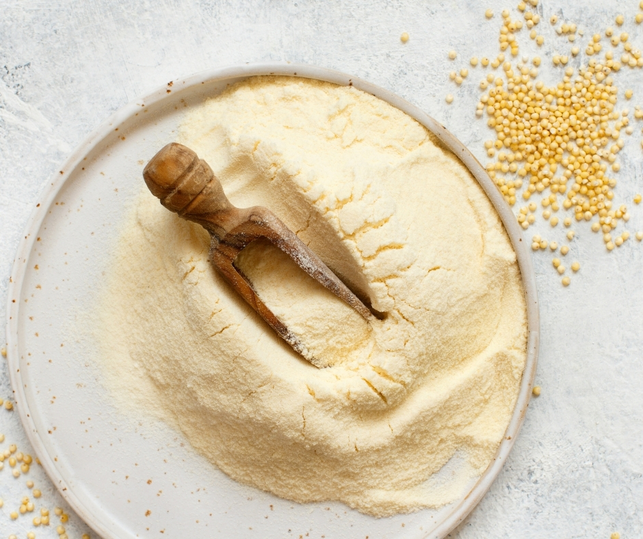 Millet flour on a plate.