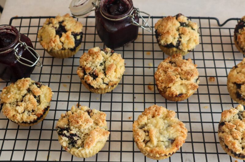 Blueberry Butter Crumb Muffins 